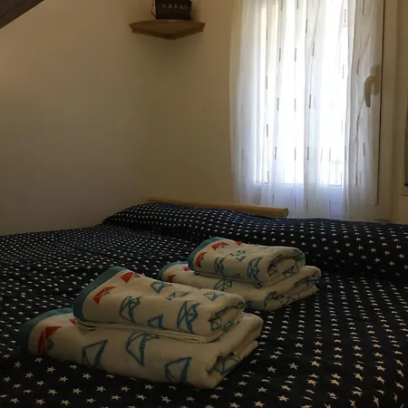 Casa Lescala *